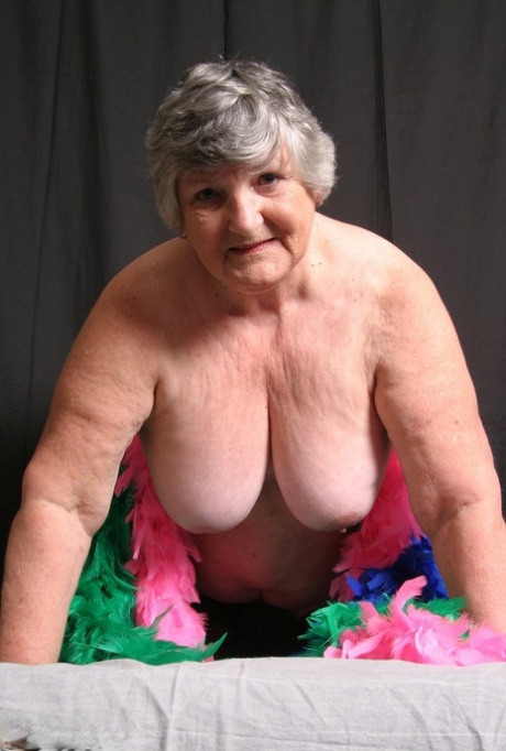 Grandma Libby porno pics